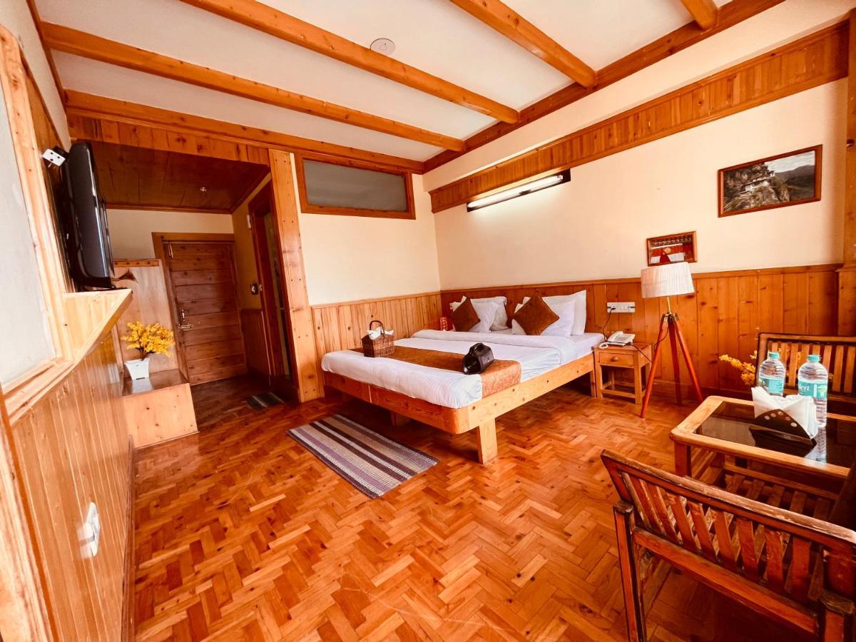 Valley Of Gods - Scenic River & Mountain View Hotel In Manali Bagian luar foto